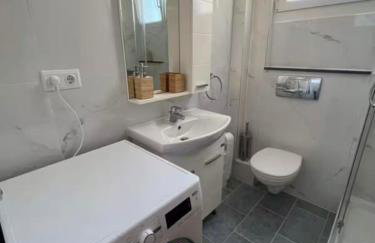 King George - Photo 24