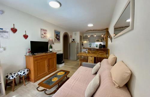 Charmant Logement de plein pied avec piscine 2* - Foto 3