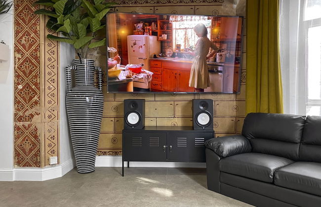 Rare 1-bed Church Converted Apartment in London - Foto 16