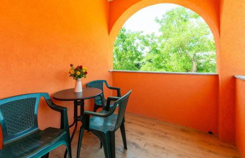 2 Bedroom Gorgeous Apartment In Umag - Foto 6