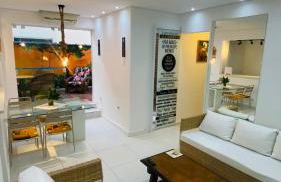 Apartamento com varanda Gourmet na praia da enseada - Foto 2