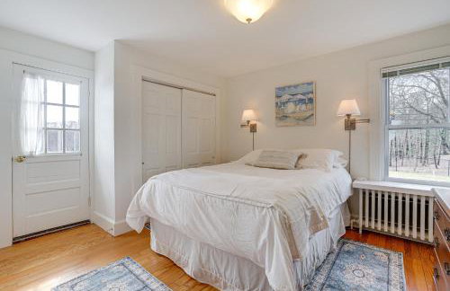 1 Mi to Beach! Family Gloucester Gem with Yard - Foto 16