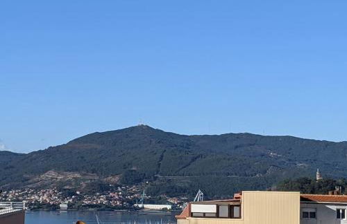 Ático con terraza en el corazón de Vigo - Foto 9