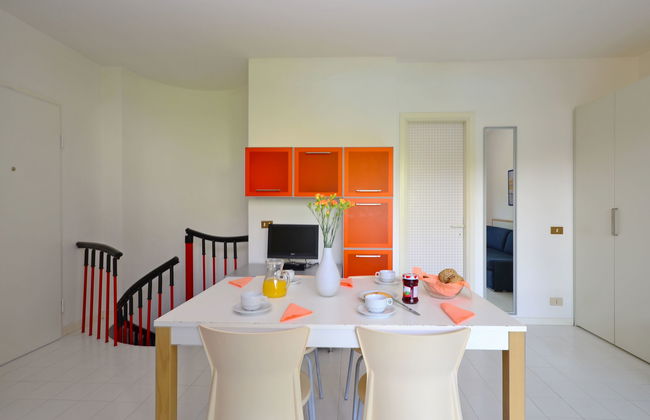 2 bedroom Apartment in Lignano Sabbiadoro with swimming pool and garden - Photo 11