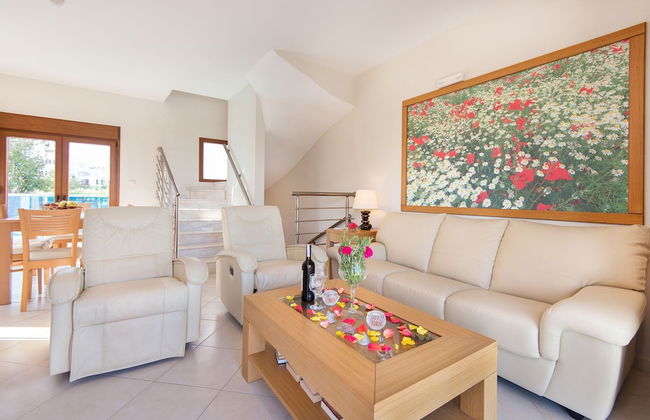 Horizon Line Villas - Photo 16