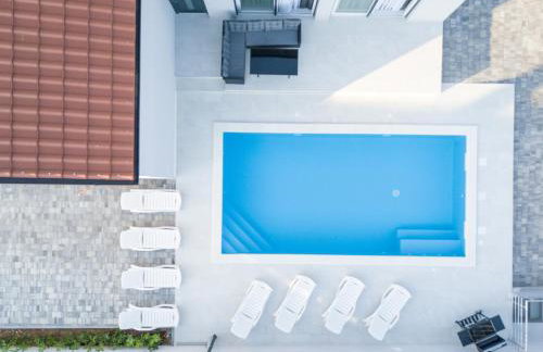 Luksuzna kuća za odmor "Villa Romantica" - Photo 25