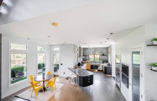 Serene Millerton Lake Villa w/ Panoramic Lake View - Foto 23