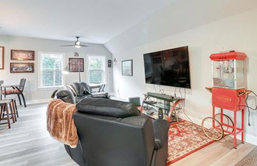 Expansive Georgetown Home with Decks and Fire Pit! - Foto 23