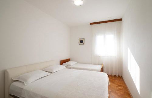 House Rose with Garden and Pool - Foto 23