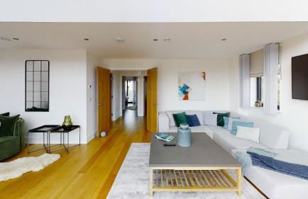 Lakeside property with spa access on a nature reserve Beaumont Village 25 BV25 - Photo 6