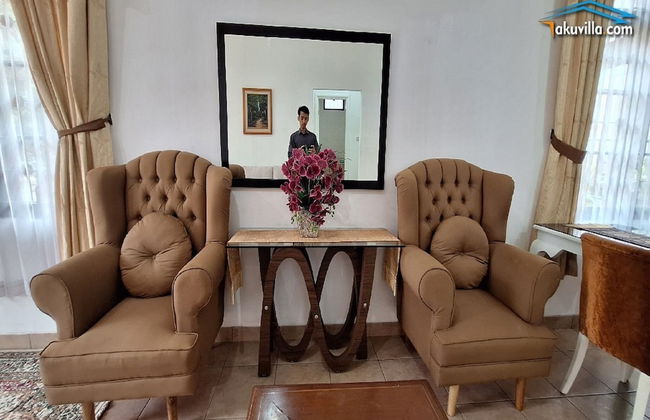 Villa Kota Bunga Allamanda - Foto 4