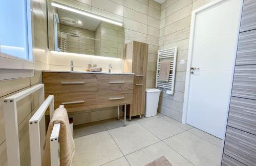 LaDolceVita123 SPA SAUNA intérieurs, terrasse couverte Monistrol sur Loire - Foto 6