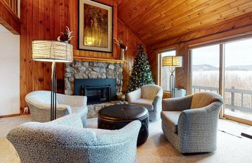 Majestic View - Photo 1