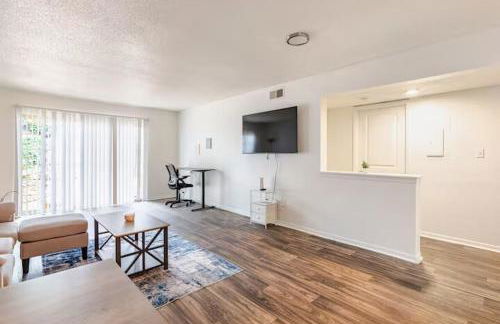 Modern 2 BR APT, Near Hospital & UAB, WiFi - Foto 3