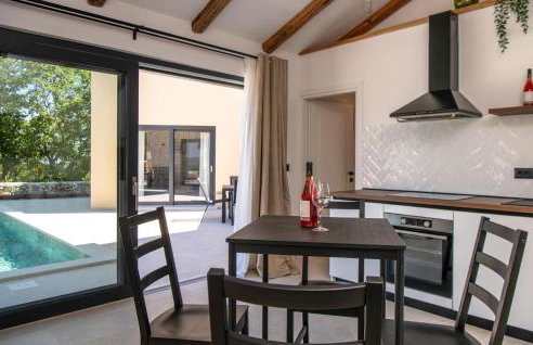 Amazing Home In Bartici With Wifi - Photo 21