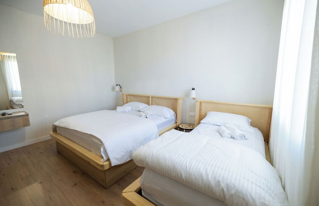 Boho Central Apartment - Photo 25