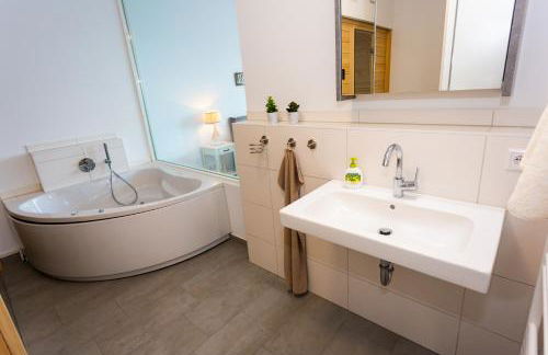 Komfort-Ferienwohnung Dat Penthuus by Meer-Ferienwohnungen - Foto 26