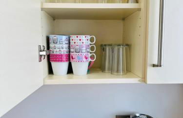 7 SERVICED APARTMENTS at ST JOSEPHS COURT, CLEETHORPES by VISIT CLEETHORPES - Foto 29