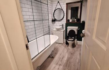 Grinlow Cottage - Photo 11