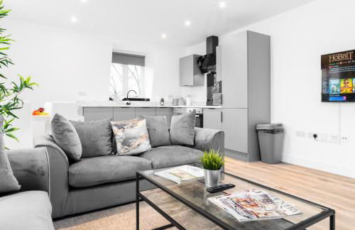 Modern Two Bed Apartment - Balcony & Parking - Netflix 8MC - Foto 1