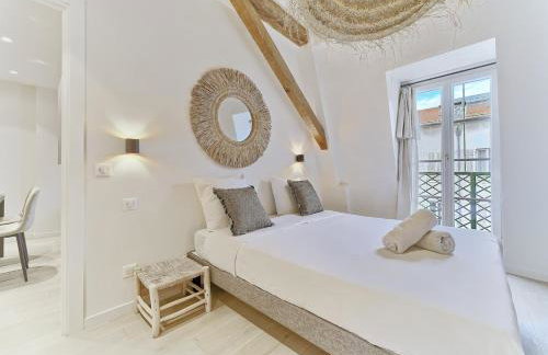 Hyper Centre - Charming duplex - Luxury - Reversible air conditioning - 10 mins from Place MASSENA - Foto 30
