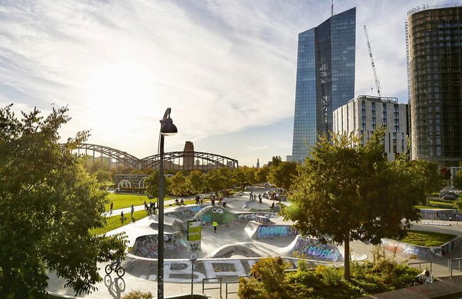 Discover the Heart of Frankfurt - City Tour in German - Photo 15