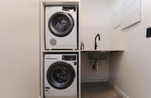 Luxury House in Gated Community with Pool near Beaches! - Foto 23