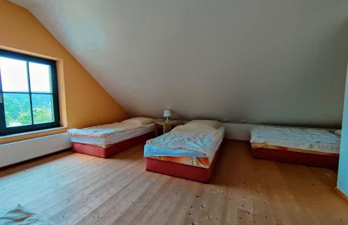 Spacious semi-detached house with wood stove located directly on the Rennsteig - Foto 17