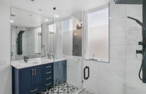 Ocean Bay Views with Private Rooftop Hot Tub - Foto 34
