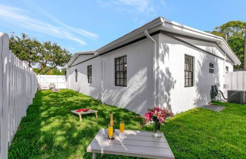 * NEW* The Bungalow Jupiter! - Moremoments Rentals - Foto 19