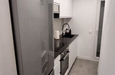Apartamento NINES moderno y céntrico, en zona tranquila cerca de la playa - Foto 4