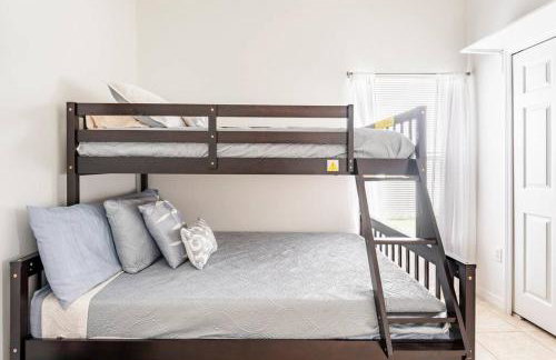 Comfortable House with hot tub close to Disney - Foto 6