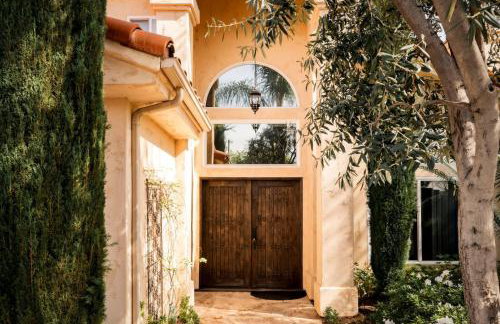 Sherman Oaks Home w Pool, Spa and Outdoor Kitchen - Foto 61