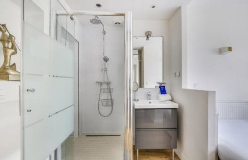 Bright Spacious 4P Eiffel Tower Auteuil - Photo 18