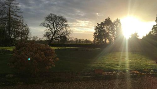 Stay on the grounds of this beautiful Manor house - Foto 2