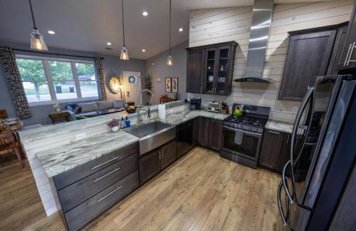 Central location Hot Tub Heated Pool Digital Game Table - Foto 4