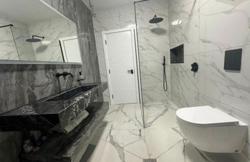 Luxurious & Elegant 6-Bed House - Foto 25