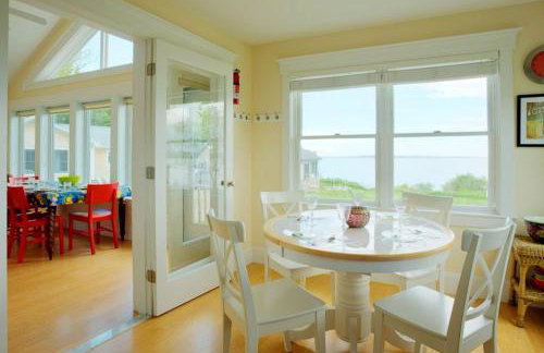 Beautiful Beach Cottage Rental for Family Getaway to Belfast, Maine - Foto 13