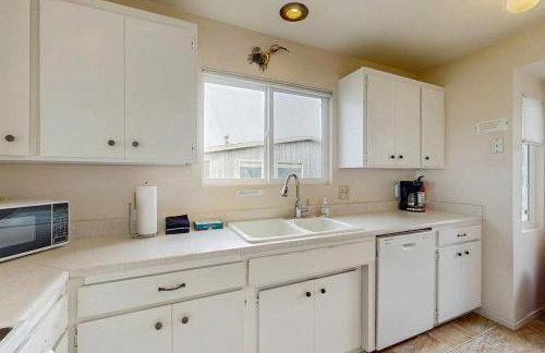 Tidal Links - 4 Bed 3 Bath Vacation home in Bandon Dunes - Photo 8