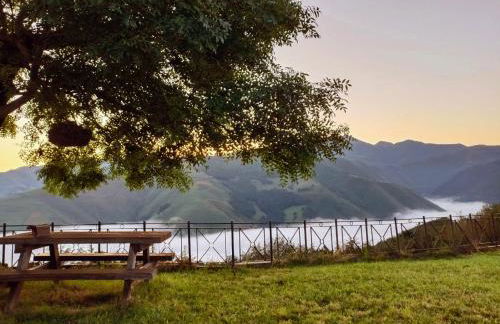 La cabaña mirador de los Valles Pasiegos - Foto 35