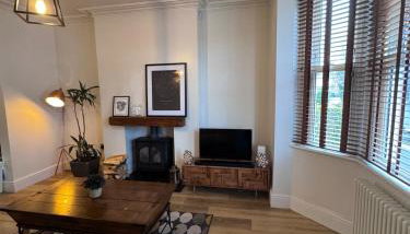 Charming 2 bed Victorian Home - Foto 4