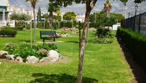 Tranquilidad y playa para toda la familia - Foto 2