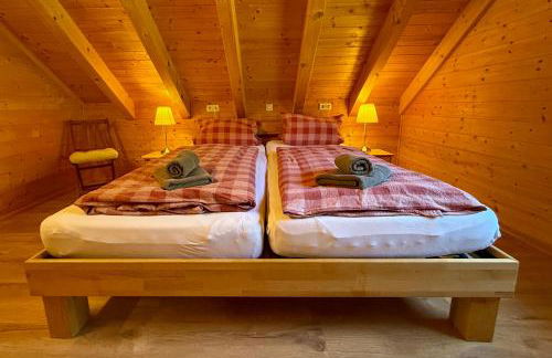 Holz-Ferienhaus Oberbrändi: Kachelofen, Sauna, WLAN, am Wald - Foto 15