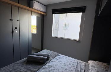 Apartamento com Wifi, ar condicionado e estacionamento - Foto 4