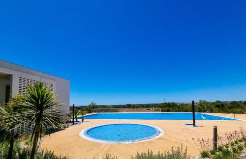 FLH Vilamoura Duplex with Terrace & Pool - Photo 17