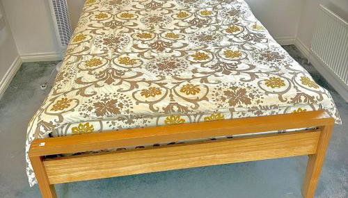 House - Sleeps 5 Private Parking & Pets Allowed - Foto 5