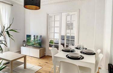 Grand Cozy appart - proche métro Paris - spots touristiques - Foto 2