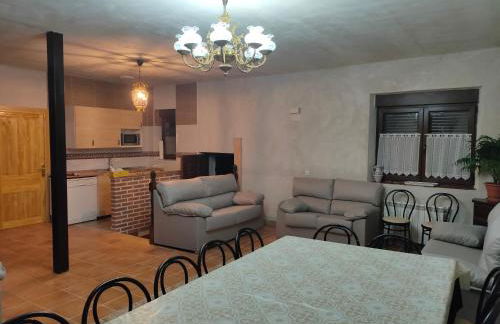 Casa Rural Baños del Rey con piscina climatizada - Foto 13