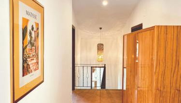 Renovated Tuscan Home overlooking Vineyards - Photo 4