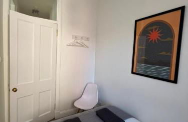 Bright 2 bedroom apartment near the meadows - Foto 11